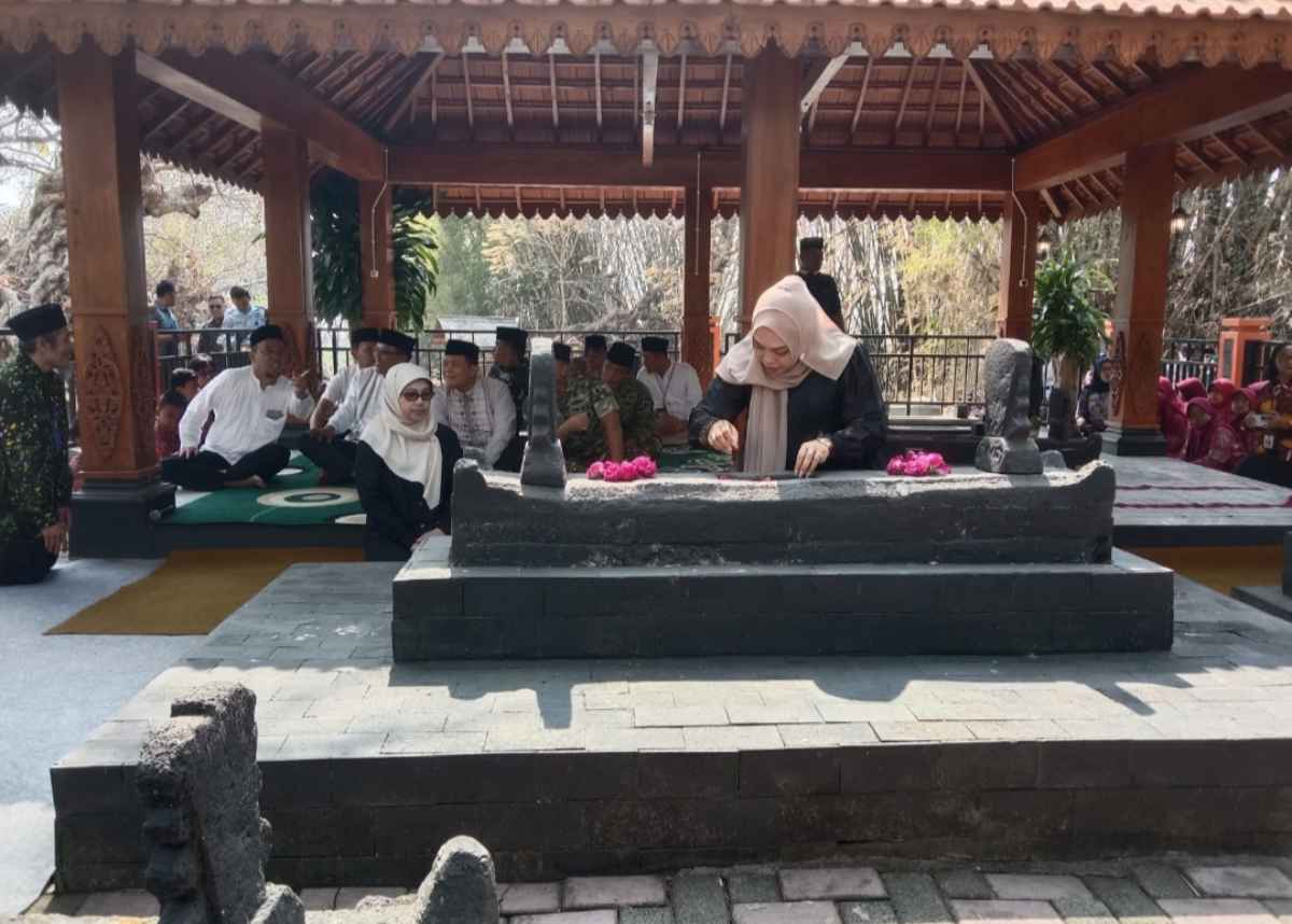 Ketua DPRD Magetan Ziarah 7 Makam Leluhur Jelang Harjamag ke-351 