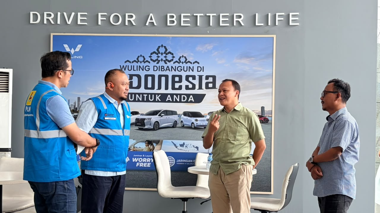 PLN Alirkan Listrik 865 kVA untuk Tiga SPKLU _Ultrafast Charging_ Wuling Arista Ciledug